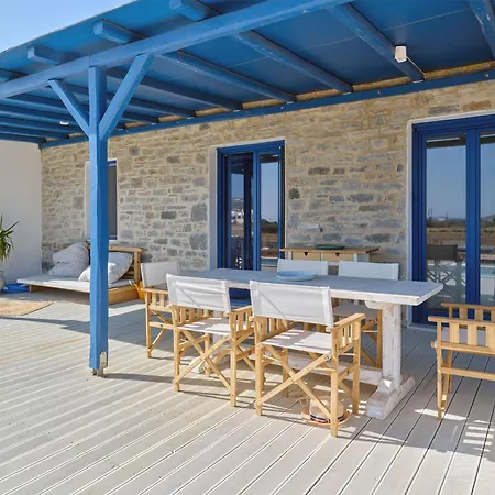 Villa Blue And In Luxury