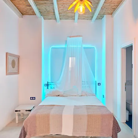 Villa Blue And In Luxury Glifades
